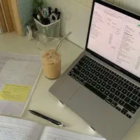 استخدام ادمین فروش فوری