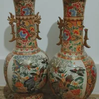 کمد و گلدان