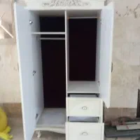 کمد لباس نوجوان آپادانا