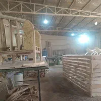 نجار ماهر و نیمه ماهر