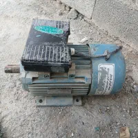 الکتروموتور ۳ اسب تک فاز ۱۴۰۰ دور