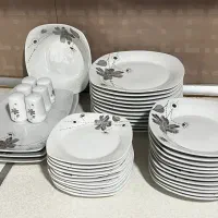 سرویس چینی ژاپن ۴۶ پارچه