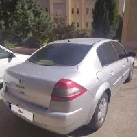 مگان 1600 دنده ای مدل 88