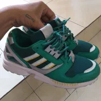 کتونی آدیداس اورجینال  آف اسپرینگ درحدzx8000|کیف، کفش، کمربند|تهران, آهنگران (سراسیاب دولاب)|دیوار