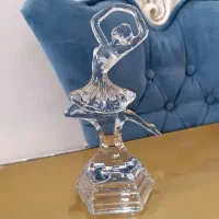 مجسمه کریستال