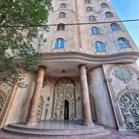 فروش واحد ۲۱۴ متری در عمارت آنای تختی