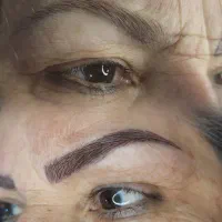 مدل فیبروز ابرو برای تکمیل آلبوم کار نیازمندیم