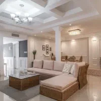 خدمتکار خانه