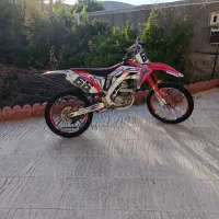 کراس هوندا سی ار اف ۲۵۰ چهار زمانه|موتورسیکلت|کوراییم, |دیوار