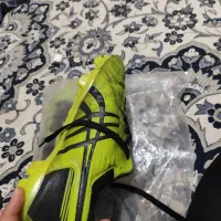 کفش فوتبال asix