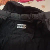 کاپشن نوی نو|لباس|رشت, باهنر|دیوار