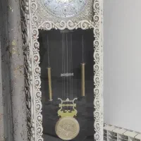 ساعت ایستاده سفید طلایی