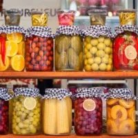 فروش ترشی خانگی با کیفیت بی‌نظیر و قیمت مناسب