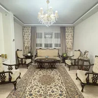 مبل اتریشی ۷ نفره + میز نهارخوری ۸ نفره بهمراه میز|مبلمان خانگی و میز عسلی|تهران, شهرک آپادانا|دیوار