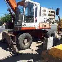 بیل مکانیکی پوکلن ۷۵