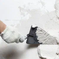 شاگرد گچکار