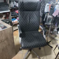 فروش صندلی اداری کاملا سالم