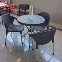 میز و صندلی پلاستیکی پلیمری|کافیشاپ و رستوران|مشهد, ویلاشهر|دیوار