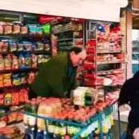 استخدام فروشنده