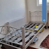 دو عدد تخت فلزی هر تخت دو کفی مجزا