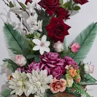 سبد گل مصنوعی