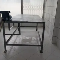میز کار آهنی ابعاد ۱ در ۲|فروشگاه و مغازه|بهشهر, |دیوار