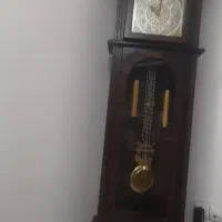 ساعت چوبی ایستاده