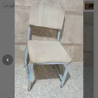 صندلی اهنی