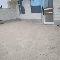 منزل  در خیابان راهنمایی راهنمایی ۱۰