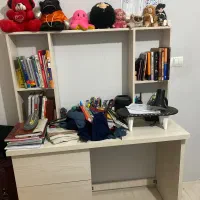 میز تحریر کمد دار و کتابخانه دار