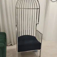 یک عدد صندلی قفسی
