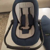 کریرواغوشی کودک