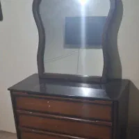 دراور چوبی با اینه کم کارکرد
