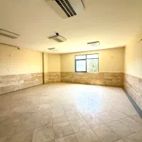 دفترکار-اداری-مرکز-شهر-با-ویو-مشجر