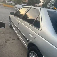 پارس ۸۴ عروسک