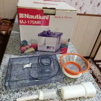 آبمیوه‌گیریMJ-175NRقطعات سالم، موتور نیاز به تعمیر|آبمیوه‌گیر و آب‌مرکبات‌گیر|بافق, |دیوار