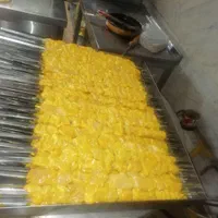 تهیه غذا طاق بستان با بهترین کیفیت