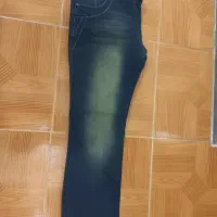 شلوار جین و مازراتی وشال