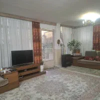 آپارتمان 71متری با 40متر حیاط اختصاصی خیابان بنایی