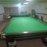 میز اسنوکر و دو عدد فوتبال دستی و فر ساندویچ