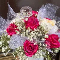 گلِ رز همراه با شاین رایگاه|گل مصنوعی|تبریز, |دیوار