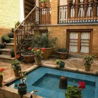 پاسداران ۲۱۲ متر زمین ۲ طبقه بنا مستقل