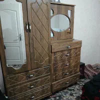 کمد و دراور و ایینه ریلی
