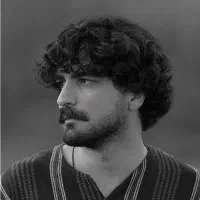 اگه میخوای بری کنسرت طهماسبی پیام بده