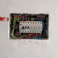 برقکاری ساختمان.نصب لاین نوری و..|خدمات پیشه و مهارت|اراک, |دیوار