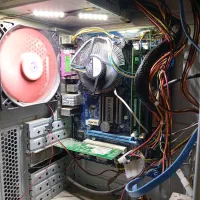 کامپیوتر|رایانه رومیزی|استهبان, |دیوار