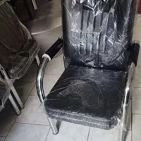صندلی و میز مدیریت در حد نو