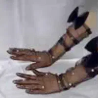 دست کش توری. پابند. مچ بند.|لباس|نیشابور, شهرک اندیشه|دیوار