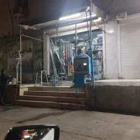 رهن کامل مغازه اصلی معین زاده خ نارون