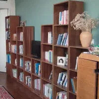 کتابخانه پله‌ ای خانگی